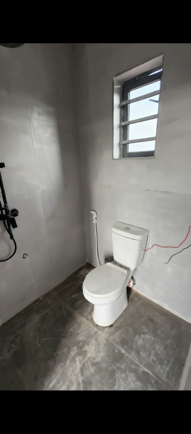 Newly Built & Service Self Contained Studio Apartment - Image 7